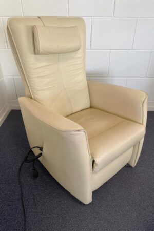 260550 - Prominent sta op relax stoel wit