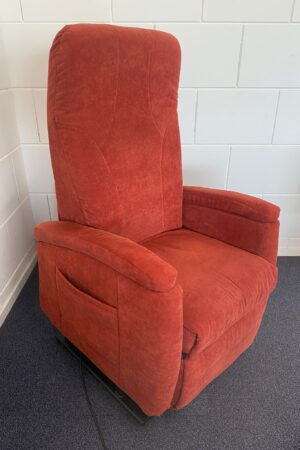 260549 - Fitform sta op relax stoel rood