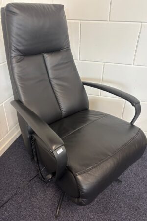 260999 - De Toekomst sta op relax stoel zwart