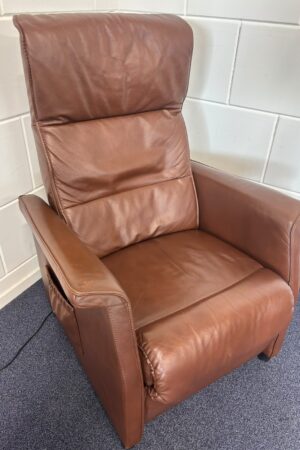 2610108 - Ciar sta op relax stoel Bruin